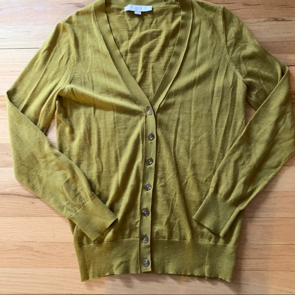 Loft Green Button Down Cardigan - Medium
